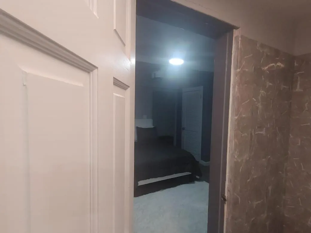 Lahl Short Term Residential Living Apartment East End