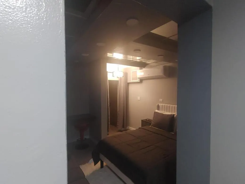 Lahl Short Term Residential Living Apartment East End