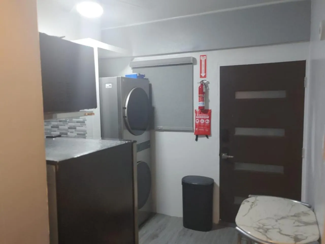Lahl Short Term Residential Living Apartment East End